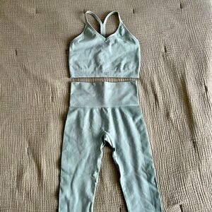 Set Active Sculpt Flex top and leggings green aqua XS/S